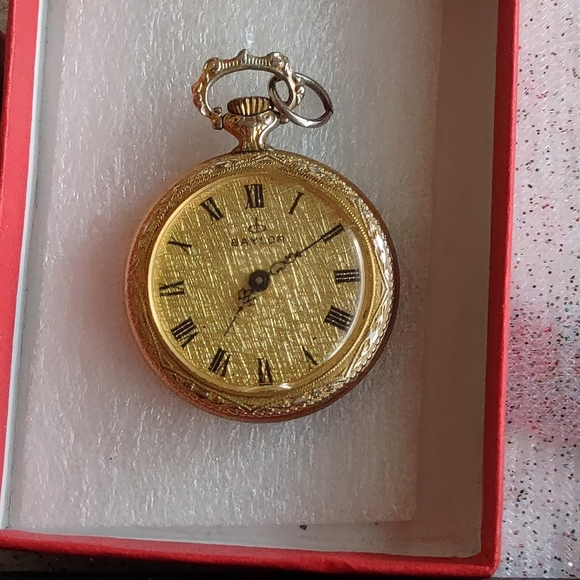 Fraganard Porcelain Vintage Courting Couple Brooch - Picture 14 of 15